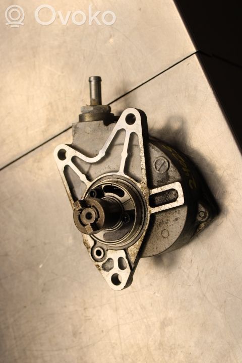 Isuzu D-Max Vacuum pump 