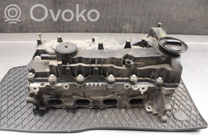 Opel Meriva B Chiulasă motor 
