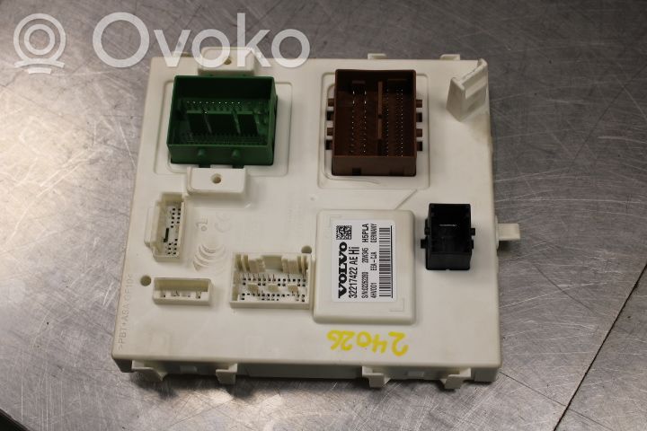 Volvo V60 Fuse module 