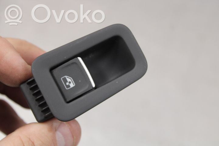Volkswagen Golf VIII Electric window control switch 