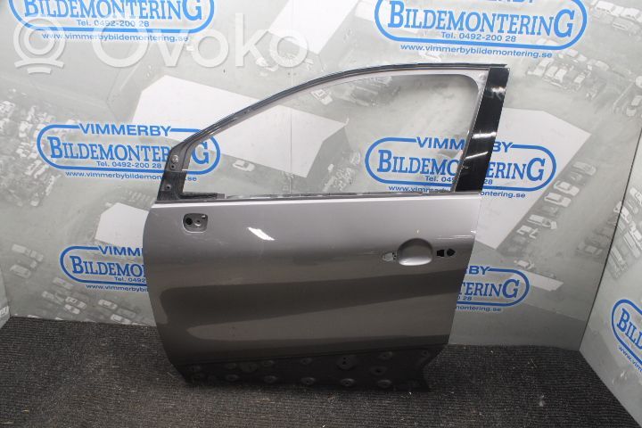 Renault Captur Front door 