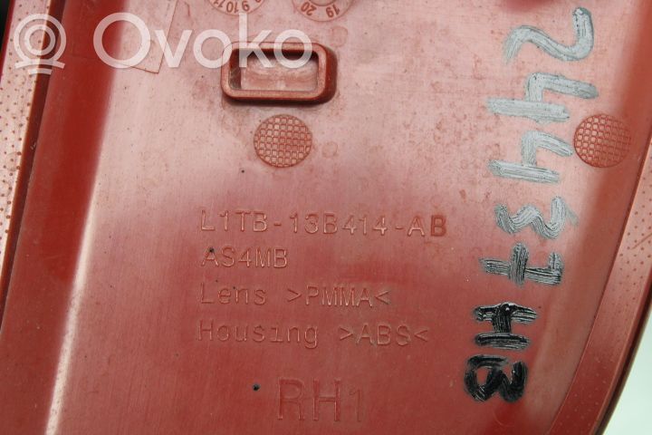 Takavalon heijastin   2418376,L1TB13B414AB