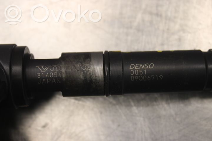 Volvo XC60 Inyector de combustible 