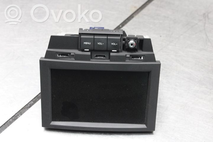 Panel / Radioodtwarzacz CD/DVD/GPS   9817704280