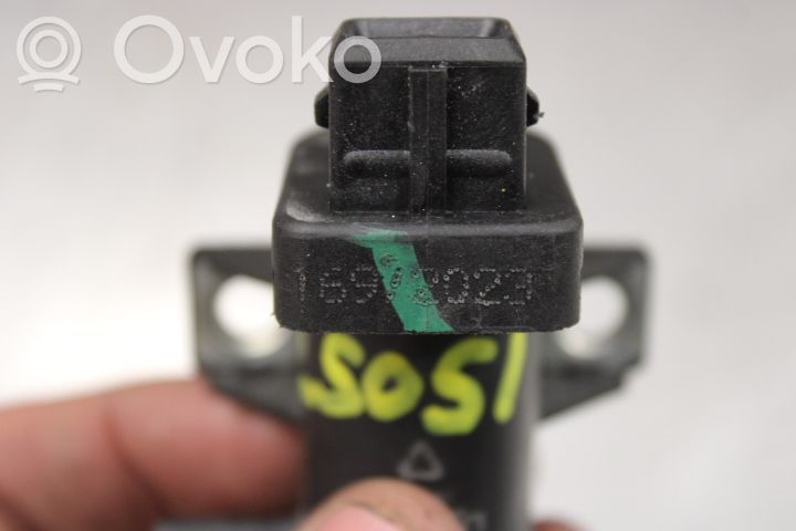 Vacuum valve
