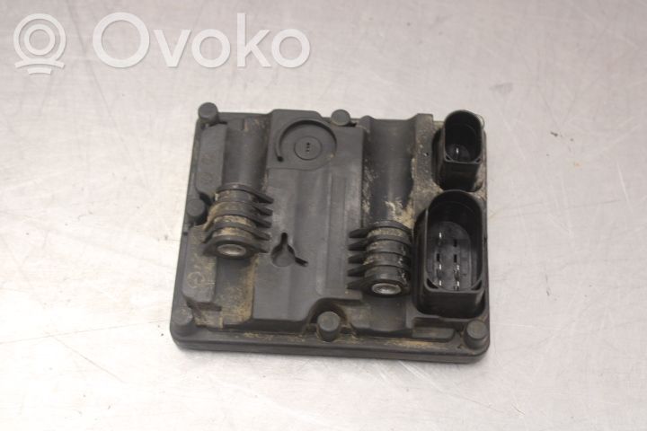 Volvo XC70 Transfer box differential control unit 