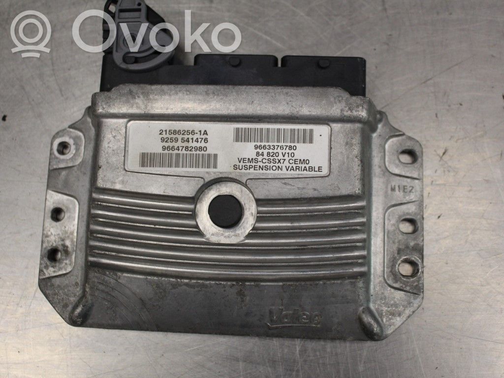 Unité de commande / module d'injection   9663376780,215862561A