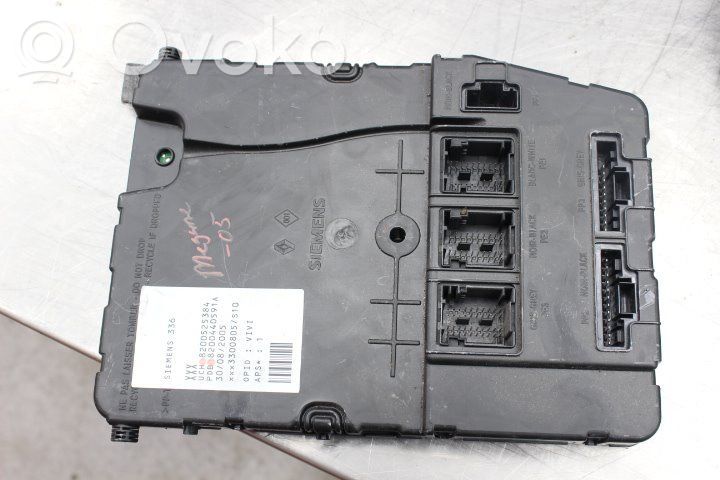 Volkswagen PASSAT B5 Modul siguranțe 