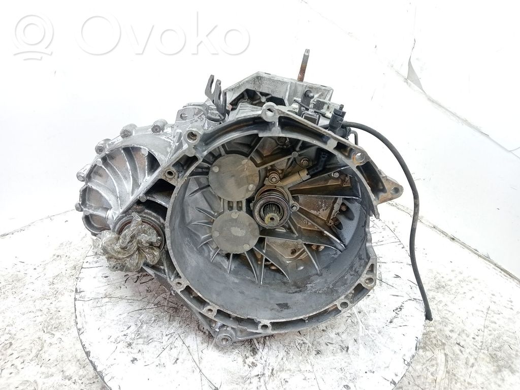 Ford Transit Manualna 5-biegowa skrzynia biegów 