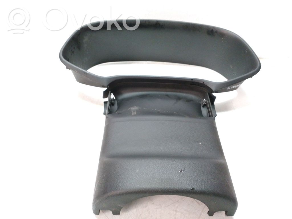 Seat Leon (5F) Bottom trim 