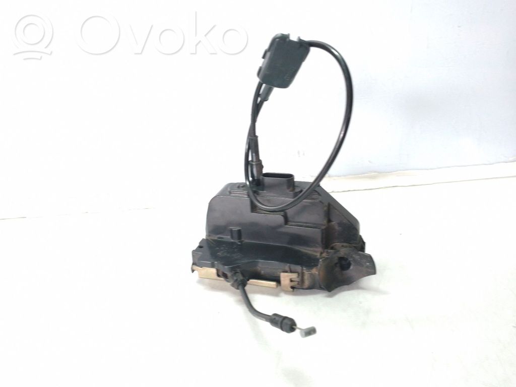 Renault Megane II Front door lock 