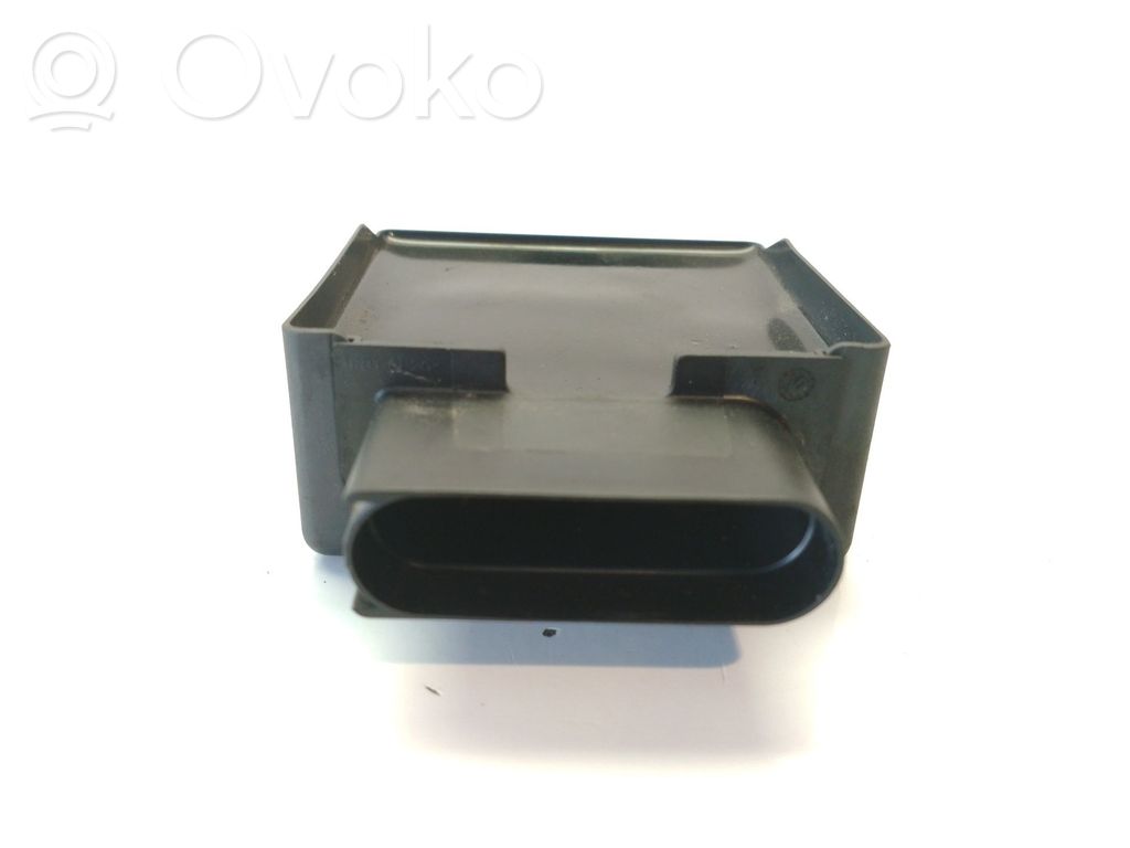 Autres unités de commande / modules   3Q0906121B