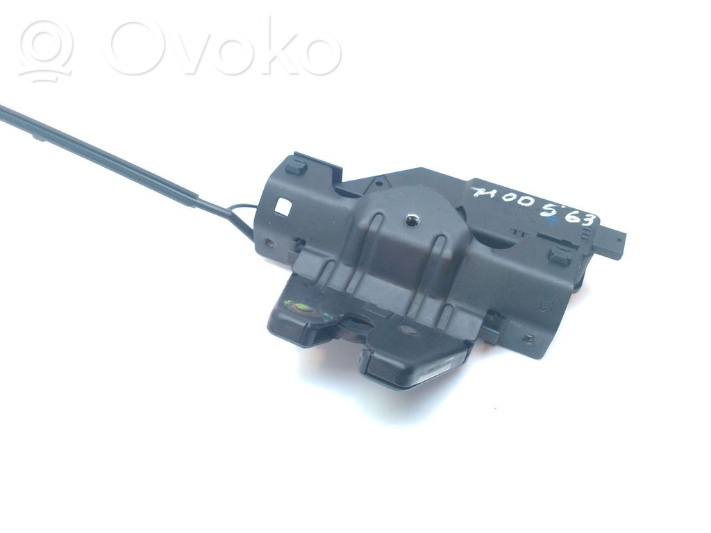 Tailgate lock latch   8196401