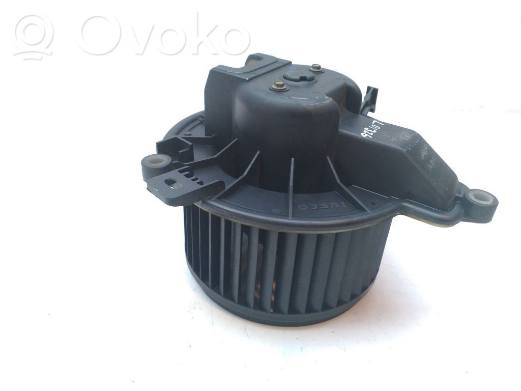 Iveco Daily 4th gen Ventilator aerotermă 