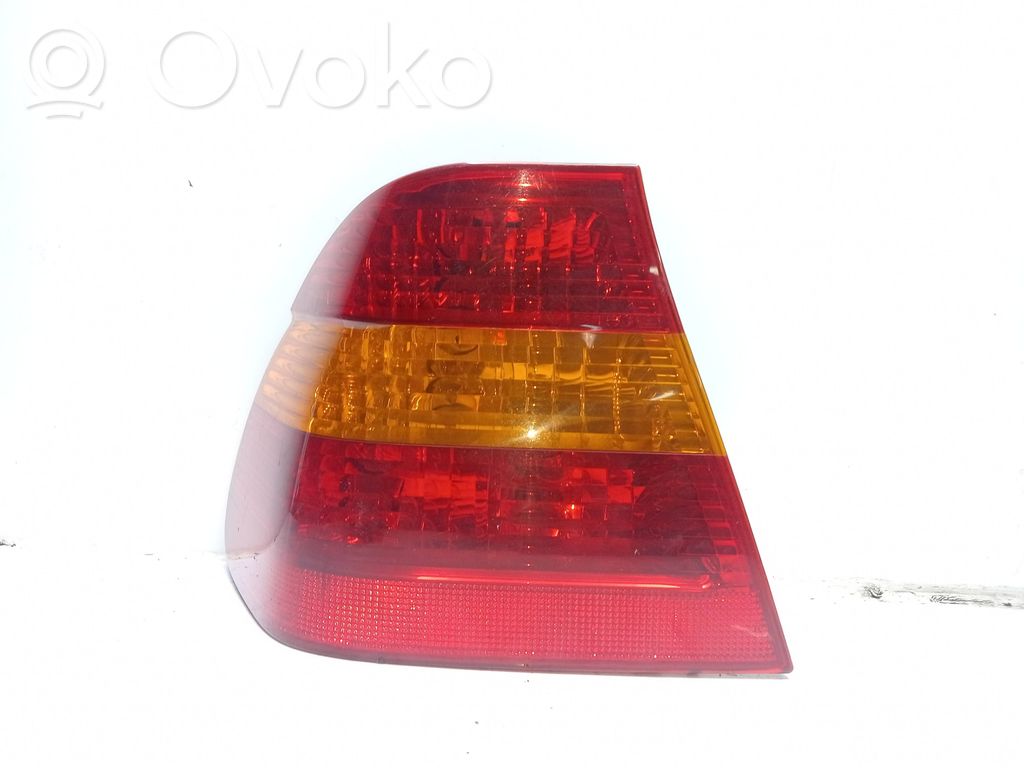 BMW 3 E46 Aizmugurējais lukturis virsbūvē 