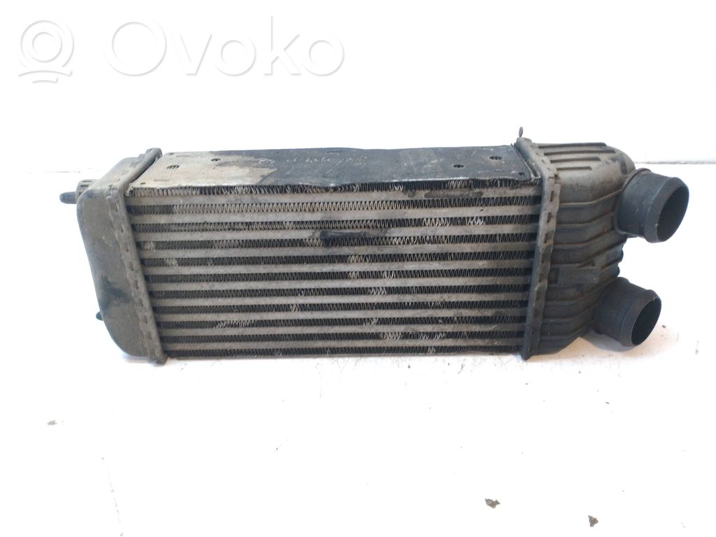 Citroen C3 Interkūlerio radiatorius 