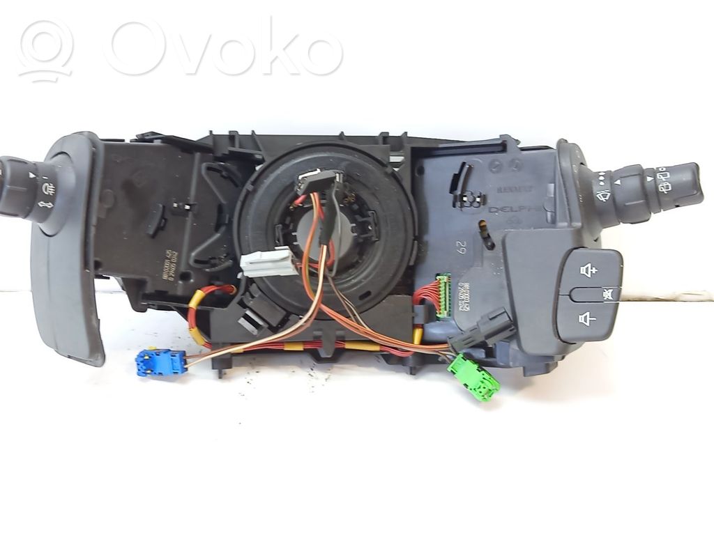 Multifunctional control switch/knob   7701057095