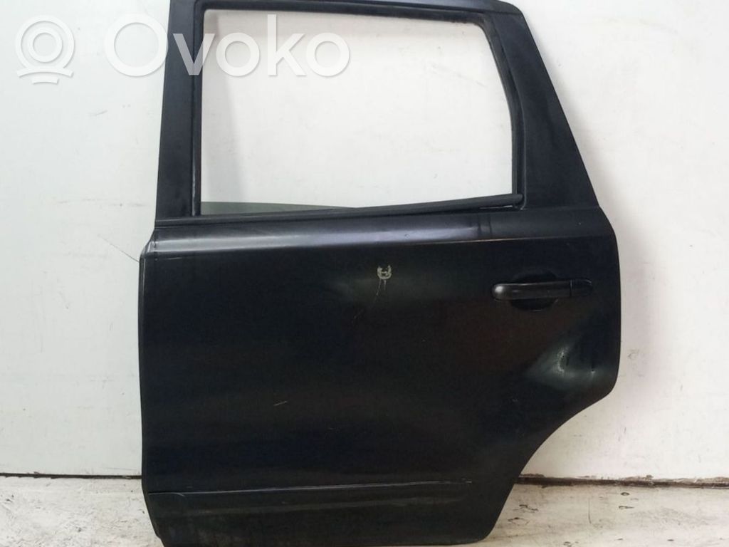 Nissan Note (E11) Galinės durys 
