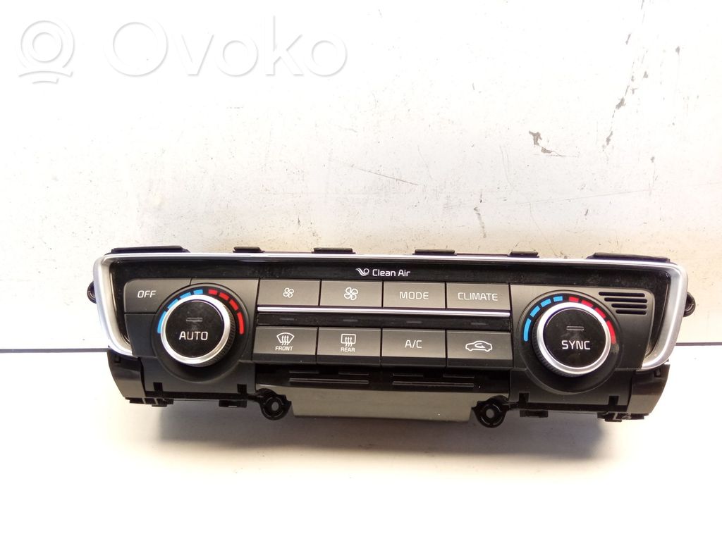 KIA Optima Air conditioner control unit module 
