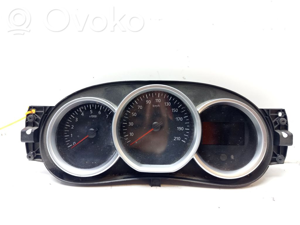 Dacia Sandero II Geschwindigkeitsmesser Cockpit 