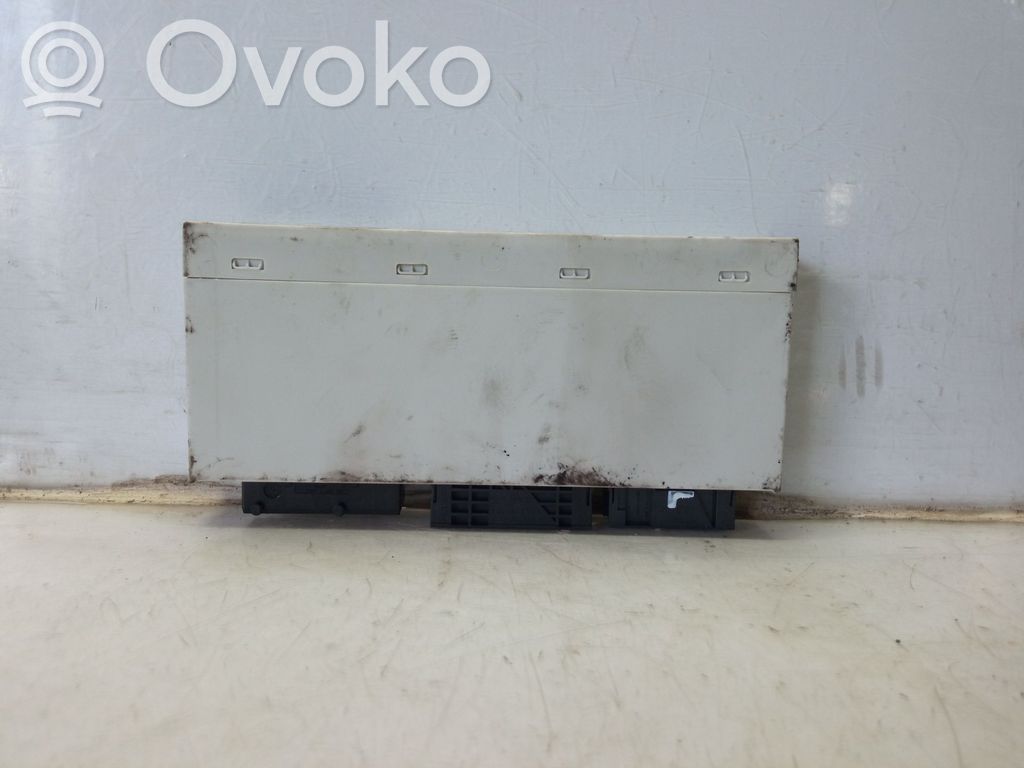 Door central lock control unit/module   61358385541,8385541