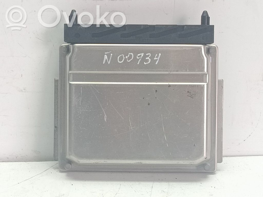 Volvo XC90 Engine control unit/module 