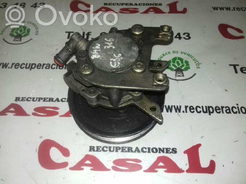 BMW 3 E36 Power steering pump 