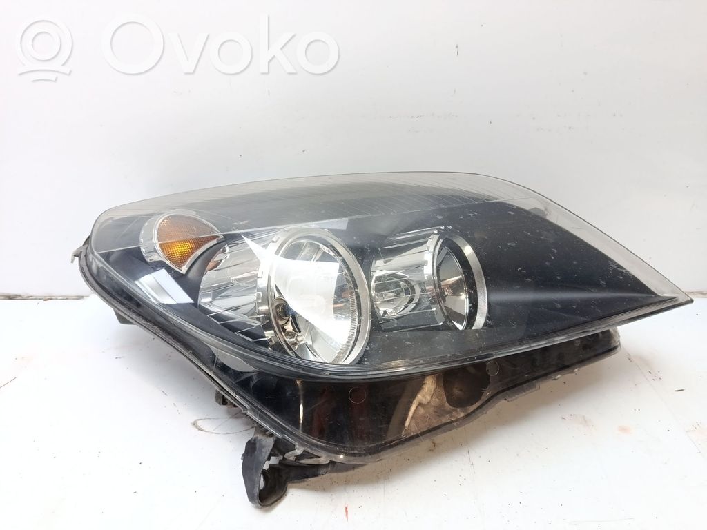 Opel Astra G Lampa przednia 