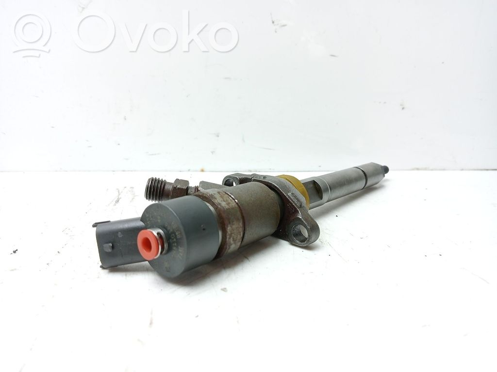 Inyector de combustible   1980H8