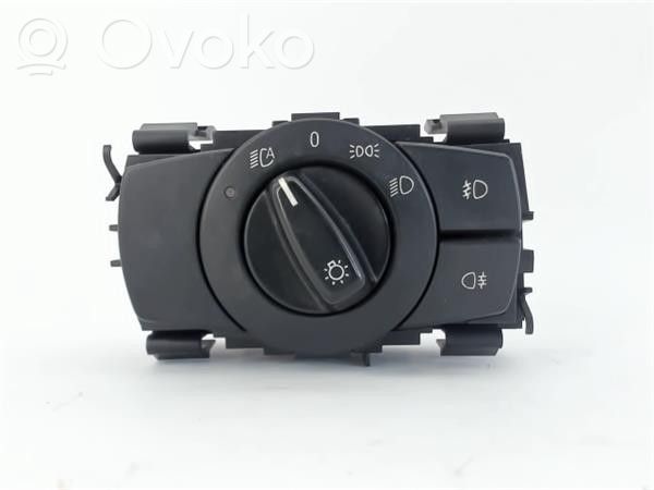 Panel lighting control switch   693279603