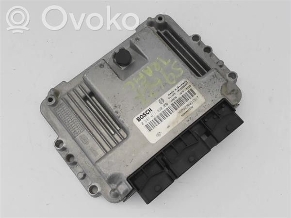 Renault Trafic II (X83) Engine control unit/module 