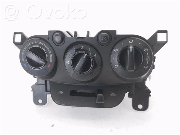 Mazda 2 Climate control unit 