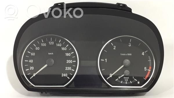 BMW 1 E81 E87 Spidometras (prietaisų skydelis)