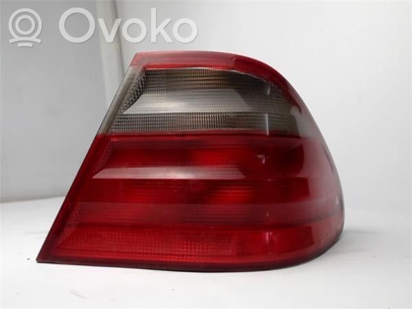 Mercedes-Benz CLK A208 C208 Lampa tylna 