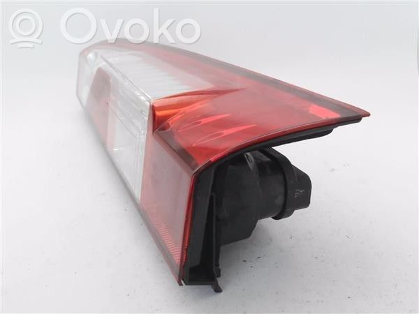 Renault Master III Rear/tail lights
