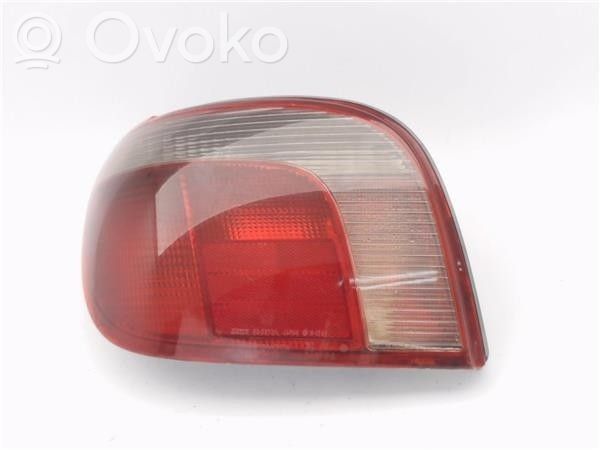 Toyota Yaris Luci posteriori 