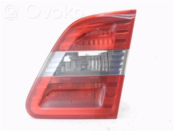 Mercedes-Benz B W245 Takaluukun takavalot