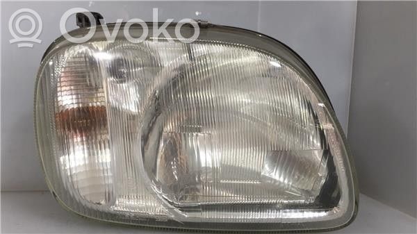 Nissan Micra C+C Передняя фара 