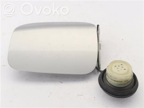 Nissan Micra C+C Bouchon, volet de trappe de réservoir à carburant
