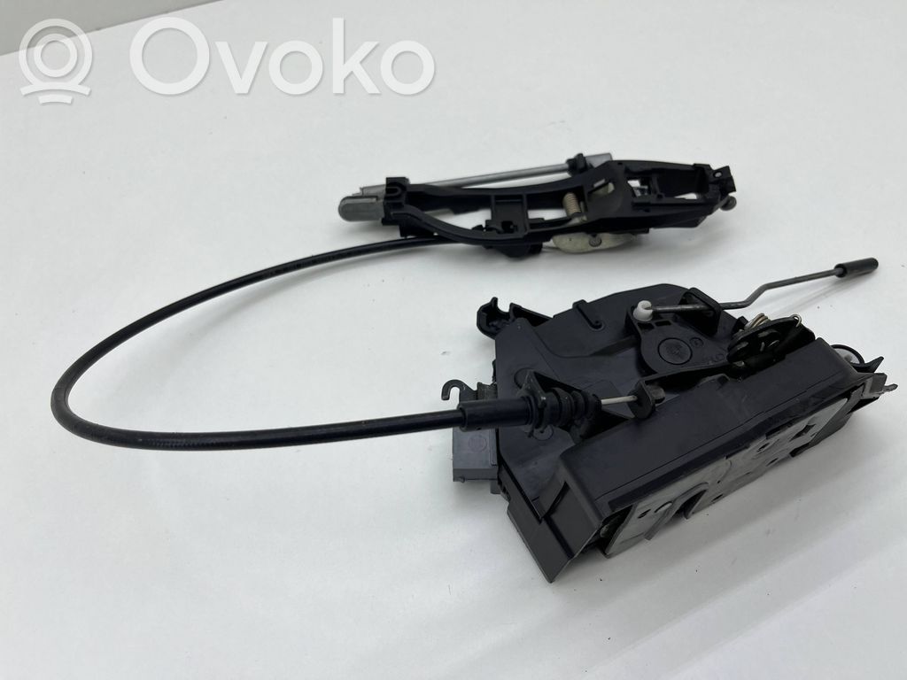 Front door lock   7011247