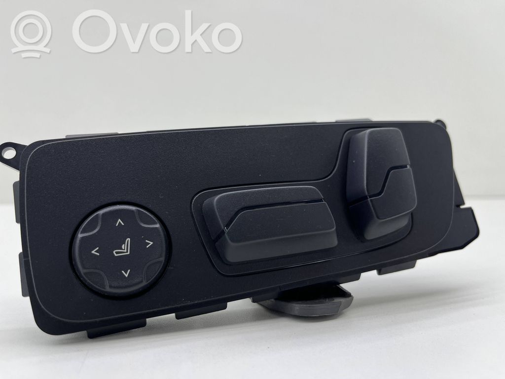 Seat control switch   5A1BFE7