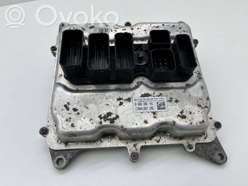 BMW 5 F10 F11 Komputer / Sterownik ECU i komplet kluczy 
