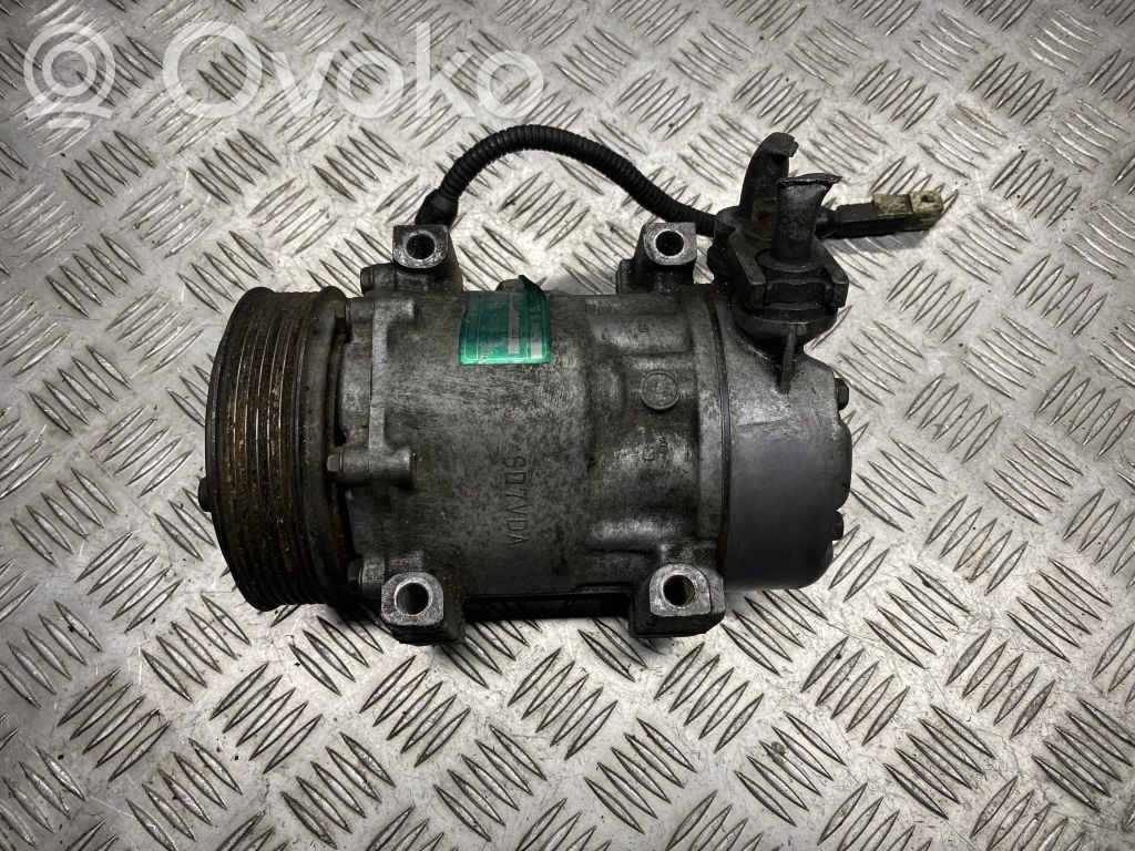 Renault Megane I Kompresor / Sprężarka klimatyzacji A/C 