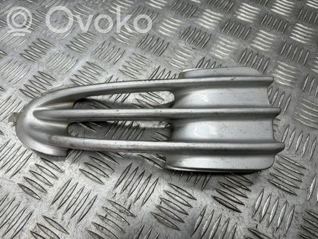 Chrysler Voyager Apakšējais režģis (trīsdaļīgs) 