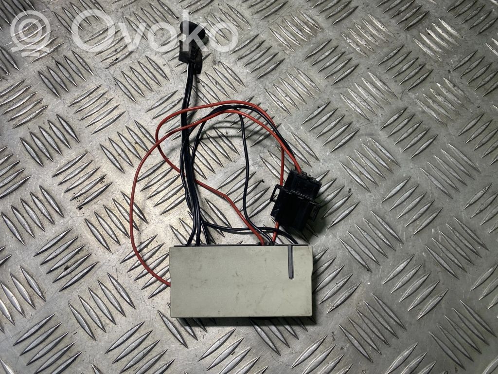 Volvo 850 Antenos valdymo blokas 