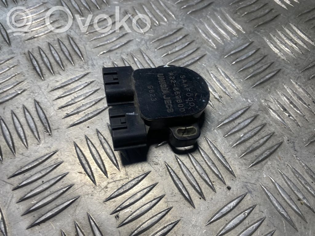 Nissan Primera Zawór przepustnicy 