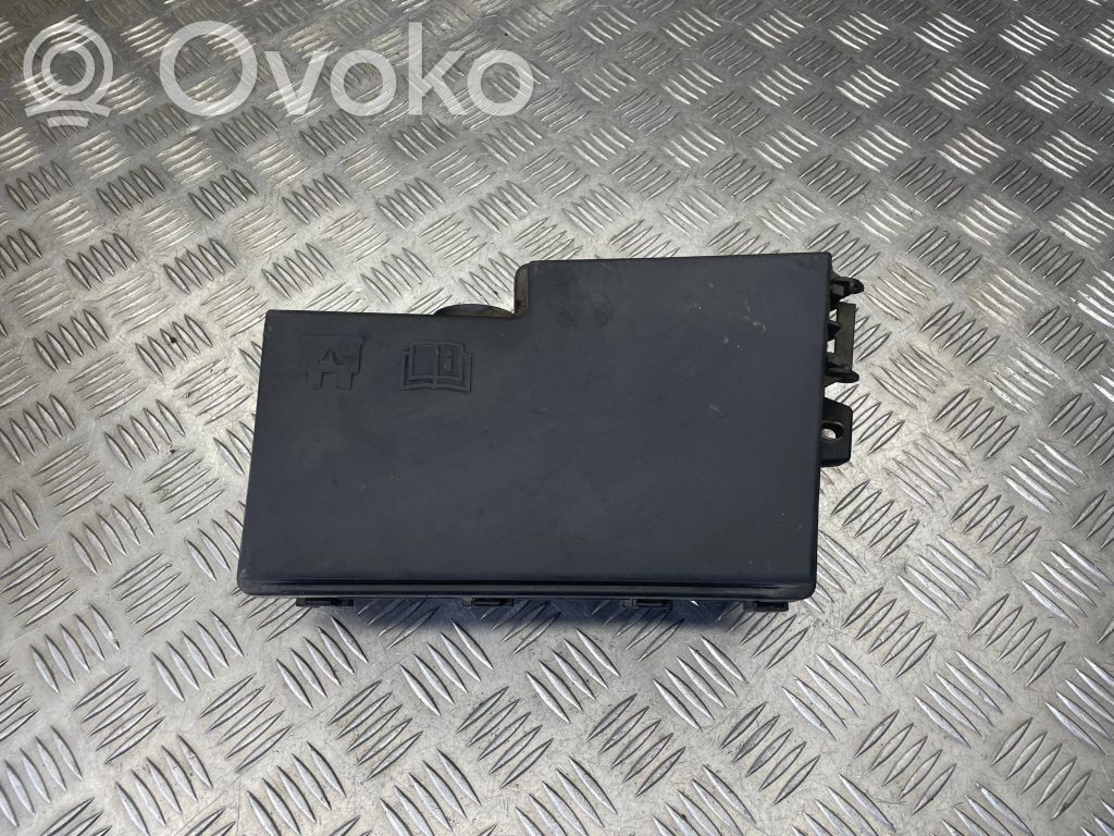 Ramka / Moduł bezpieczników   5M5T14K733