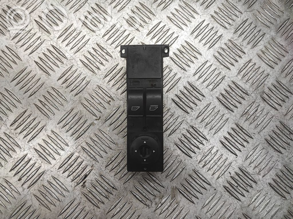 Ford Focus C-MAX Electric window control switch 