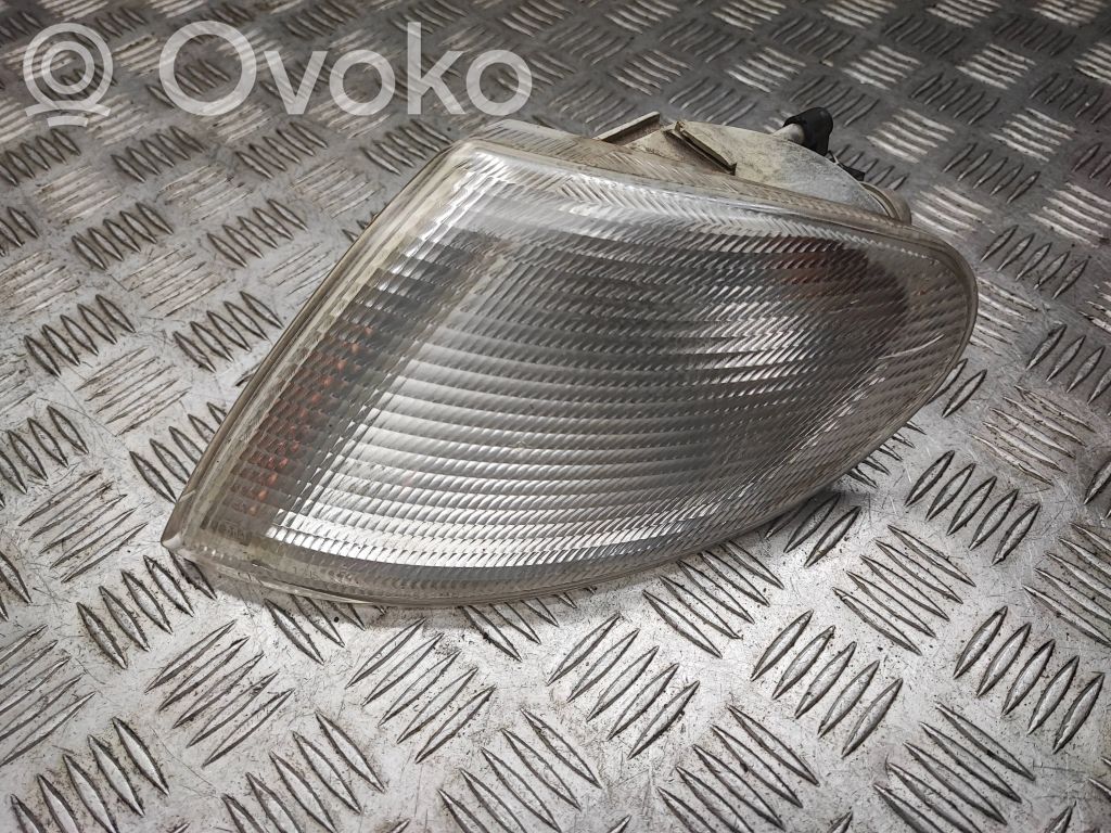 Kierunkowskaz przedni   0311325007,95VW13369AC