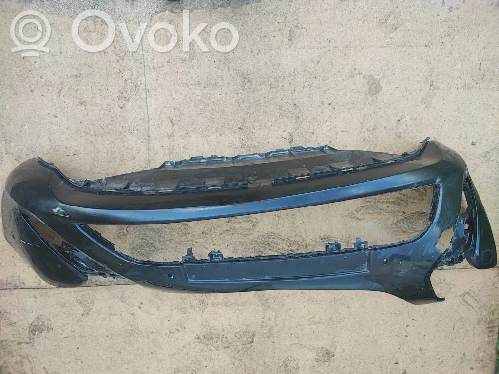 Opel Zafira C Front bumper 
